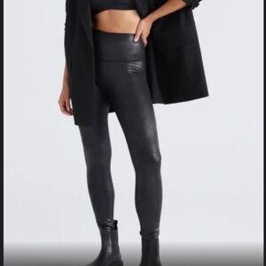 Knix Papaya Sculpt Leggings Size L.